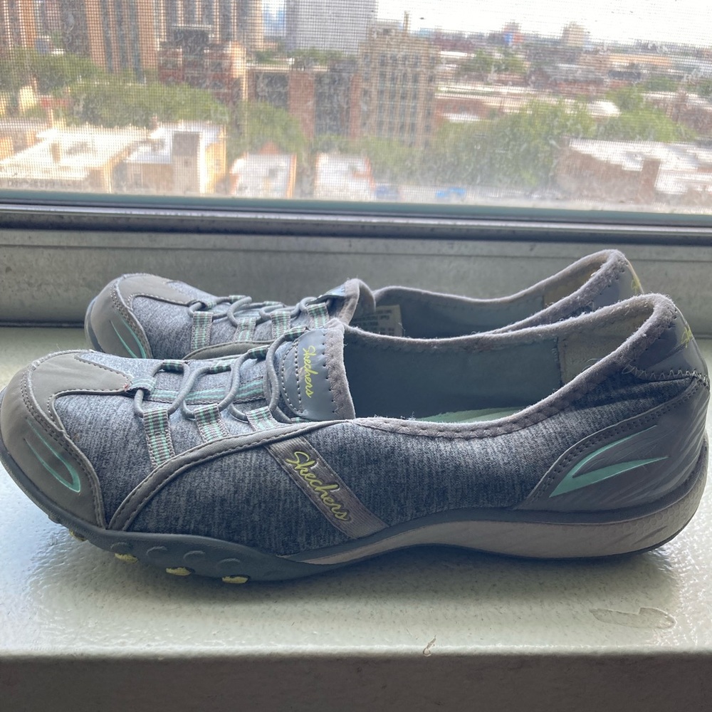 Skechers slip-on sneakers